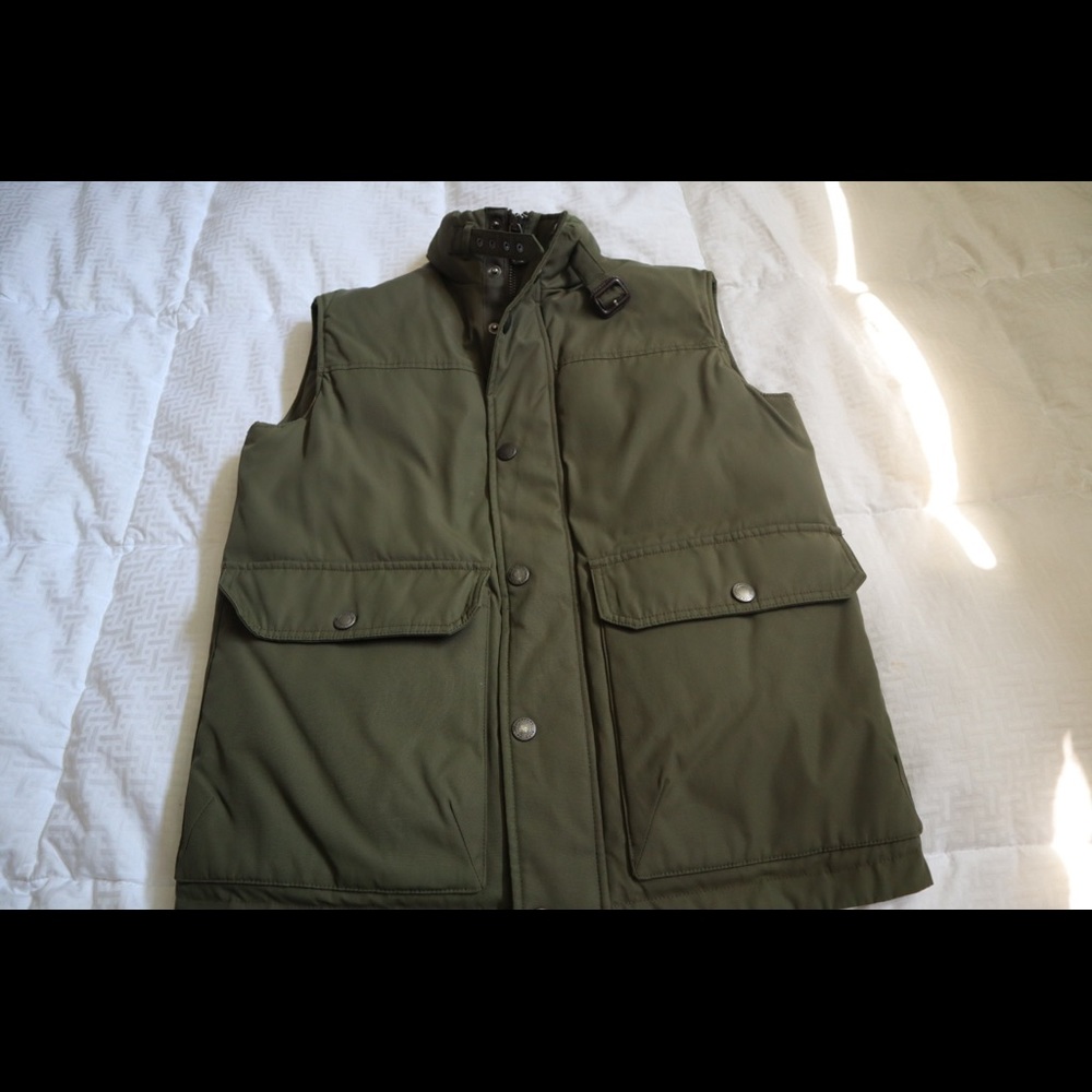 Burberry Men’s Vest Army Green